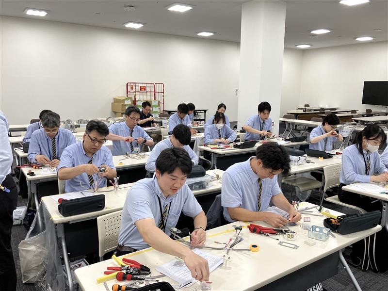 第二種電気工事士資格_実技研修のようす（2025年度）